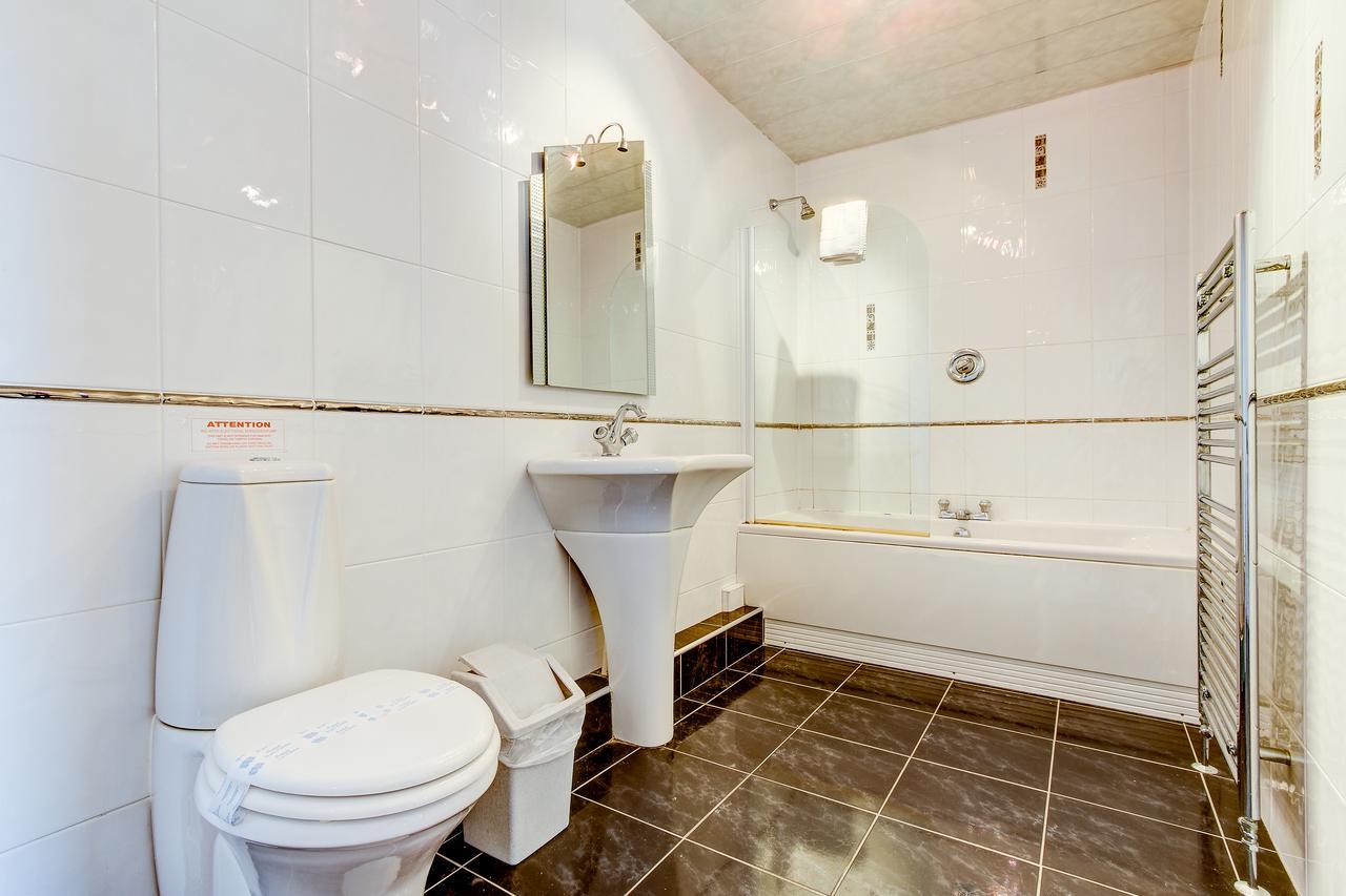 New Boston Guest Accommodation Fleetwood Exterior foto